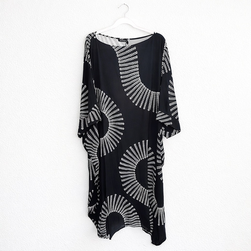 Manaola Hiluhilu Kaftan 2023 Kauai Exclusive NWT OS